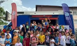 Şehir tiyatroları Hatay’da çocuklarla buluştu