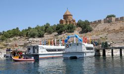 Van'da Deniz otobüsleri yeniden seferlerine başladı