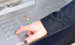 ATM’lerde yeni dönem başlıyor! Para çekme ve yatırma işlemleri değişiyor