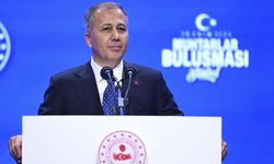 Bakan Ali Yerlikaya ülkesine dönen Suriyeli sayısını açıkladı!