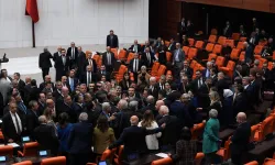 Meclis’te Gerginlik: Emekli İkramiyesi Tartışması Yarım Kaldı