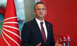Özgür Özel’den Yeni Sokak Çağrısı: Meydanlara Bekliyorum