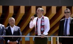 CHP Lideri Özgür Özel’in Van Mitingi Canlı Yayınla Vatandaşlarla Buluşuyor