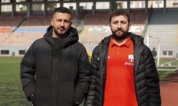 Sahada Mucize: Top Çarpan Martı Kalp Masajıyla Hayata Döndü!