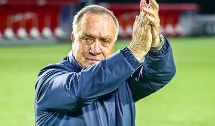 Dick Advocaat Tarih Yazdı: Curaçao'yu İlk Kez Dünya Kupası'na Taşıdı!