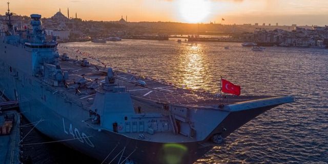 TCG Anadolu Sarayburnu'ndan 'planlı' ayrılıyor