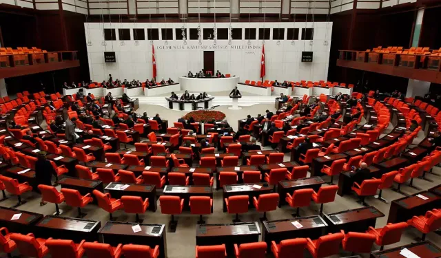 Emeklilere Müjde: Maaş ve İkramiyelerde Büyük Zam Teklifi TBMM’de!