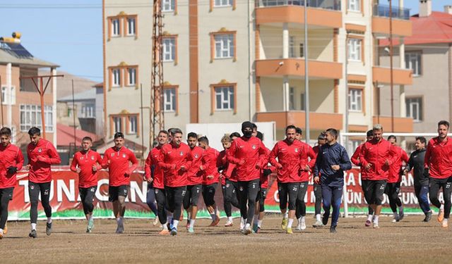 Vanspor'un kritik Yeni Mersin İdmanyurdu maçı pazar günü