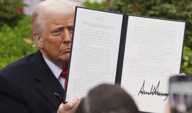 Donald Trump, Türkiye’ye Yüzde 10 Gümrük Vergisi Getirdi