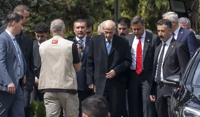 Devlet Bahçeli'nin Geçirdiği Ameliyat Sonrası İlk Görüntüsü: Sağlık Durumu Stabil
