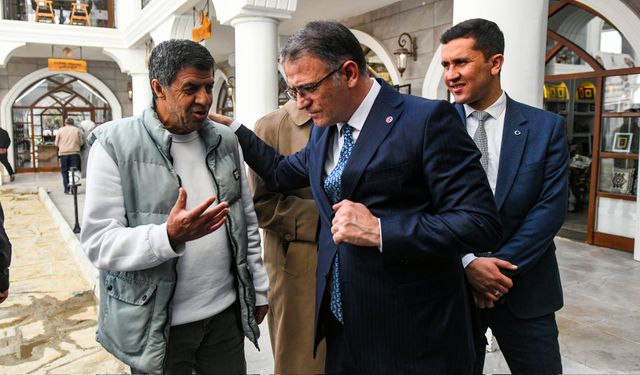Van Valisi Ozan Balcı’dan Bedesten Çarşısı’na Ziyaret