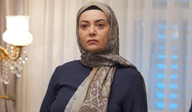 Kızılcık Şerbeti Pembe Diziden Ayrılıyor mu?