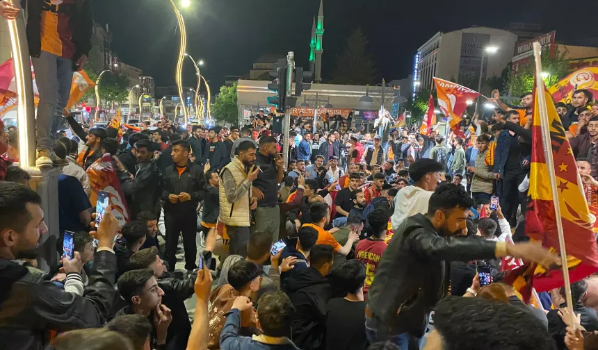 Van'da Galatasaray'ın Şampiyonluk Kutlamaları Başladı