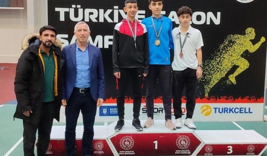 Diyarbakırlı sporcu şampiyonadan altın madalyayla döndü