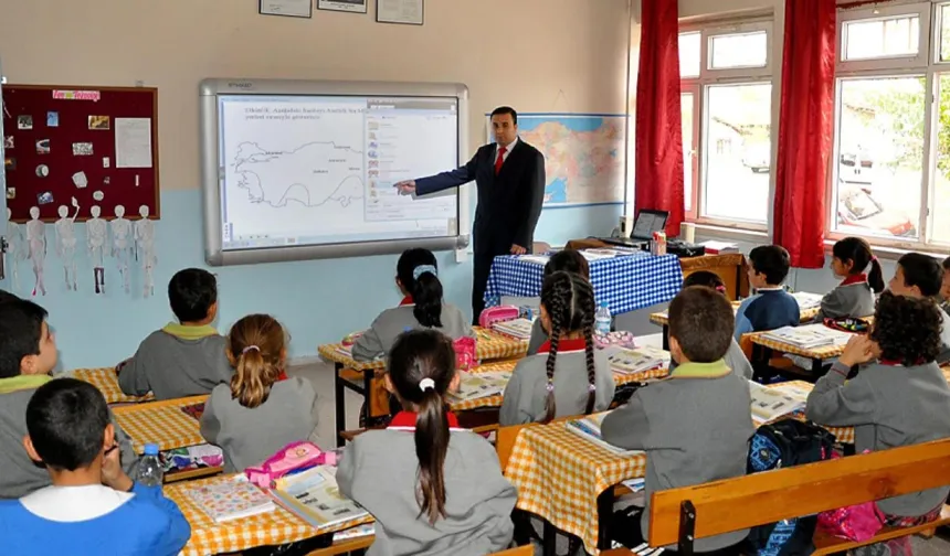 MEB'den valiliklere yazı gönderildi! İşte öğrenci ve öğretmenleri ilgilendiren kararlar