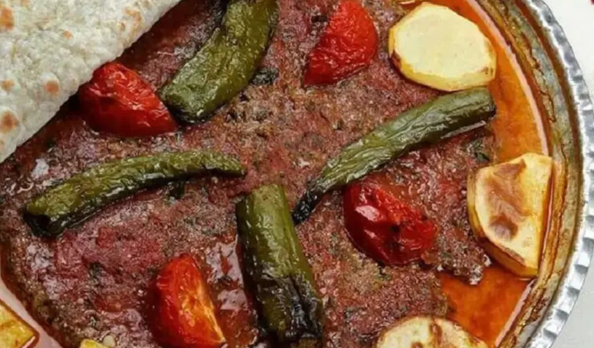 Hatay Usulü Tepsi Kebabı Tarifi – Pratik ve Lezzetli