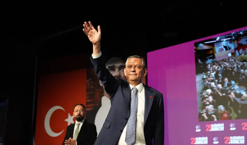 Özgür Özel’den Yargı Mensuplarına Sert Sözler: "O Günleri Göreceğiz"