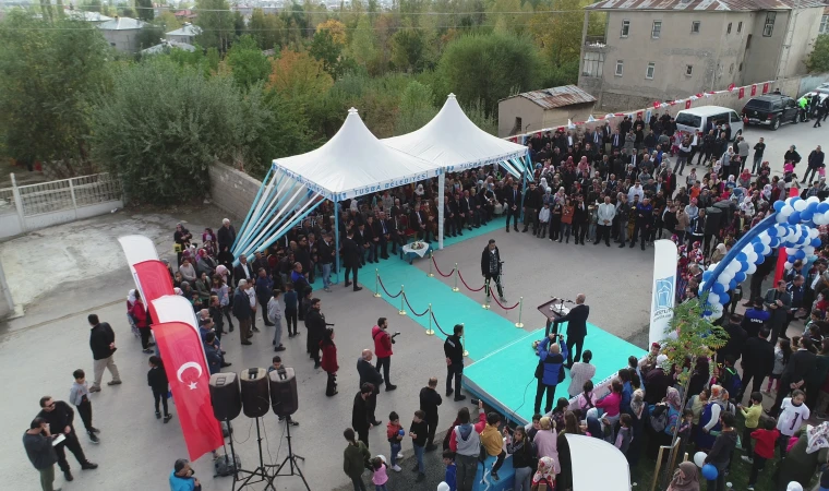 Tuşba'da Parkı Olmayan Mahalle Kalmadı