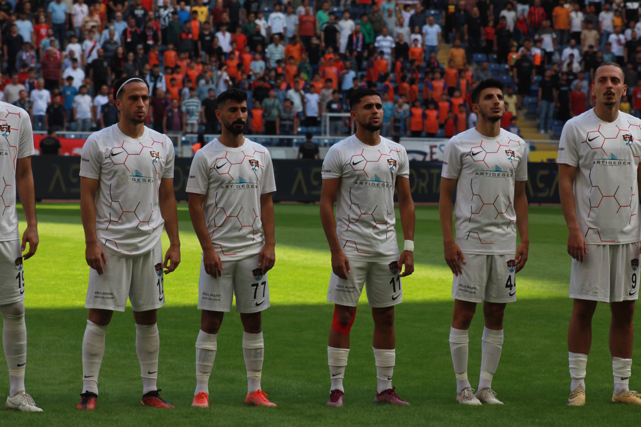 TFF 2. Lig Beyaz Grupta 12. hafta müsabakaları oynanan maçlarla tamamlandı.